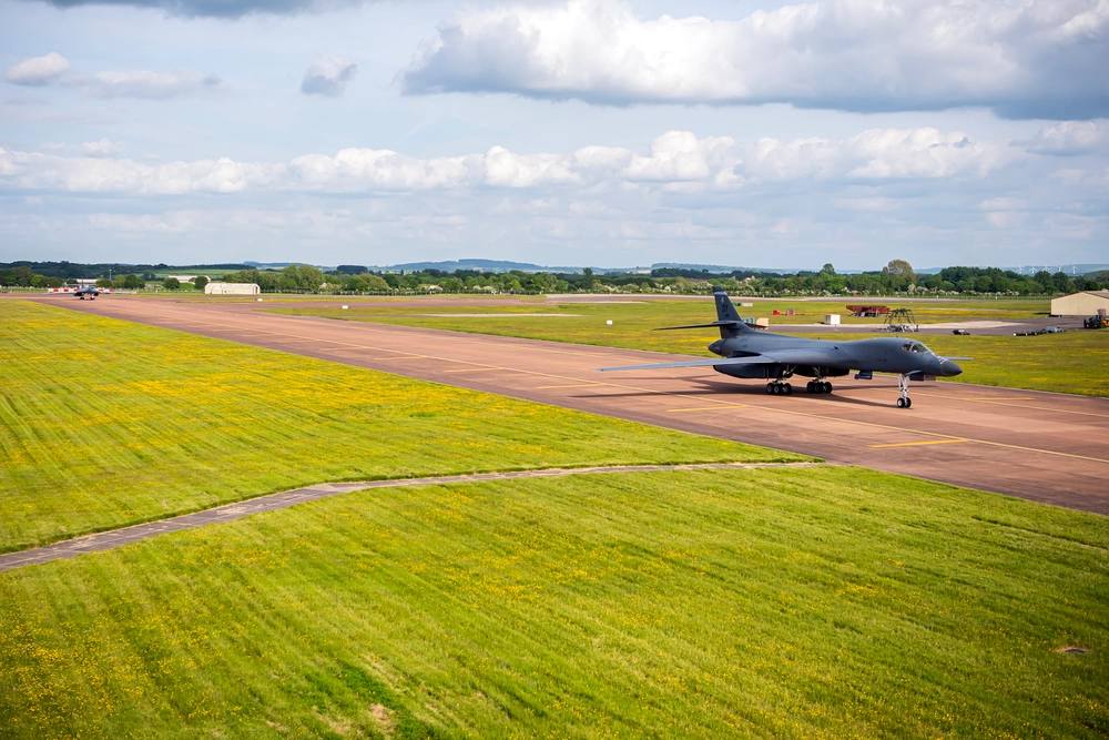 File photo of a US Air Force B-1B Lancer bomber at RAF Fairford, Gloucestershire