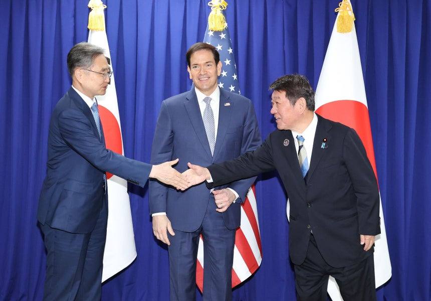 Foreign ministers at a US Japan South Korea trilateral meeting, file photo