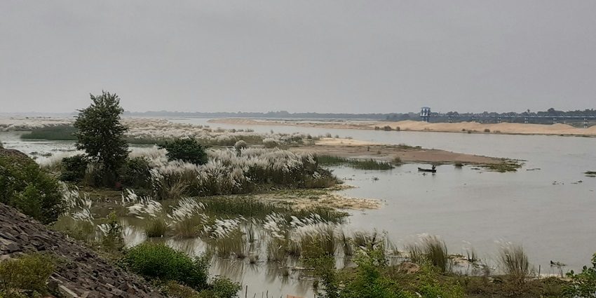 The Damodar riverbank in Bankura district, West Bengal, at dawn (file photo)