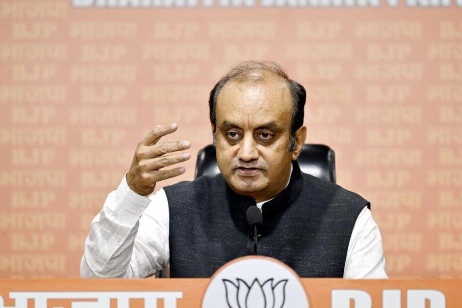 BJP national spokesperson Sudhanshu Trivedi addressing a press conference (file photo)