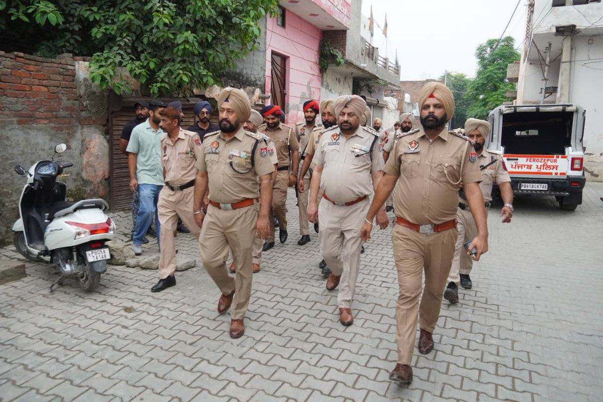 Punjab Police personnel on patrol in a Punjab town (file photo)