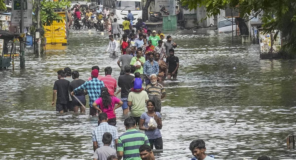 Heavy rain and waterlogging in Chennai during the northeast monsoon