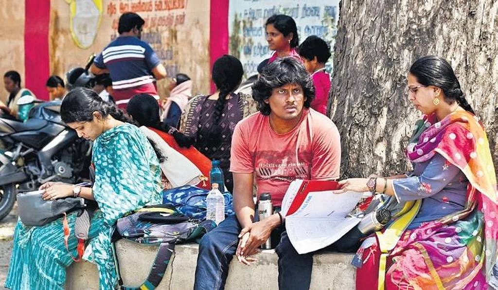 File photo of candidates at a Tamil Nadu Public Service Commission examination centre in Tamil Nadu