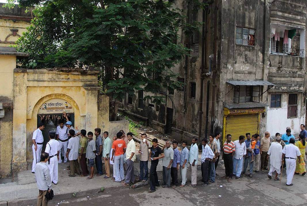 Voters waiting in a queue in West Bengal (file photo)